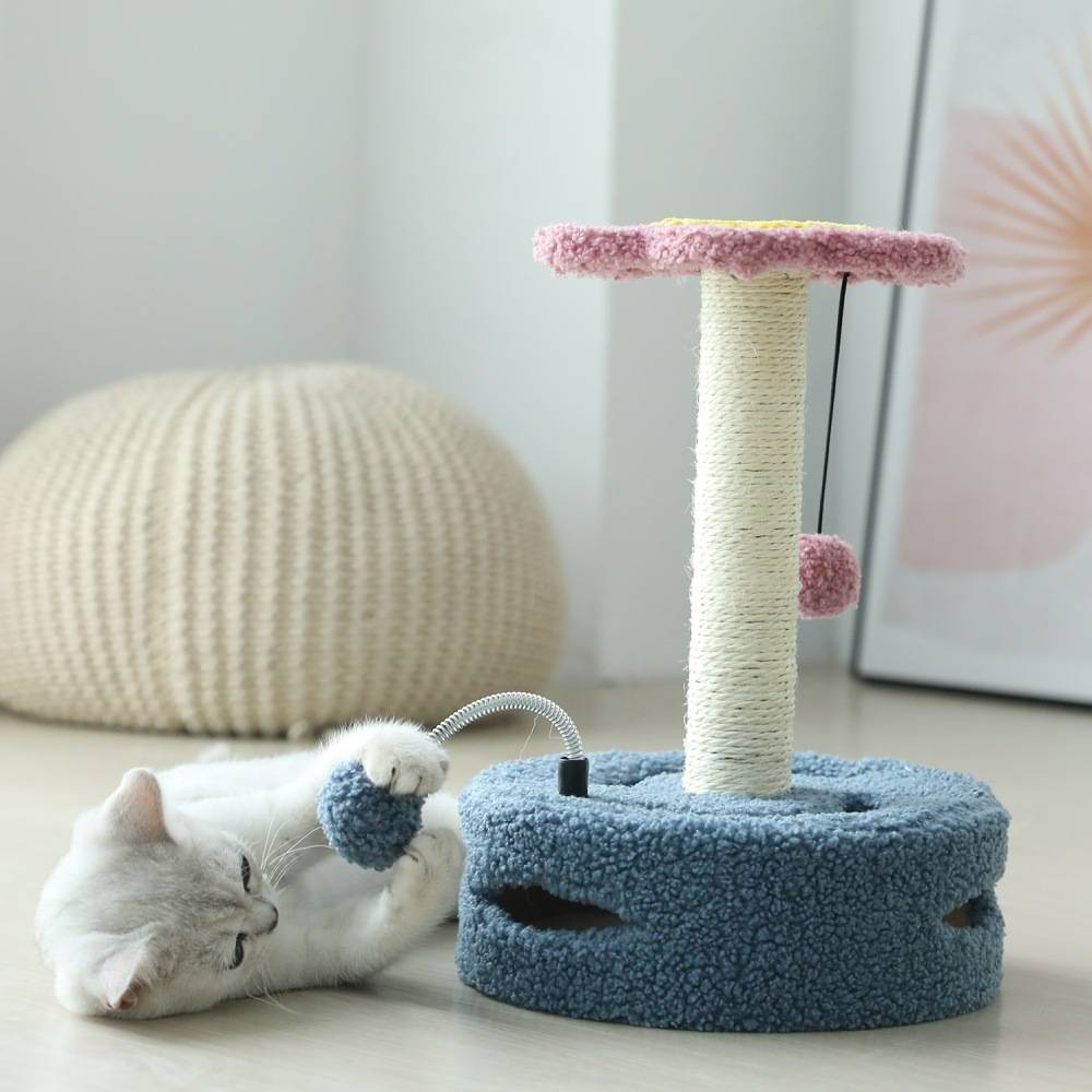 Funny Cat Scratching  Tree  with toys Multifunctional